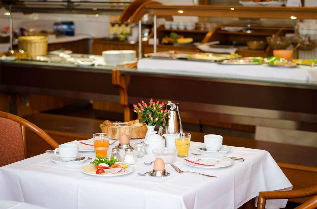 Morada Hotel Gifhorn Restaurante foto